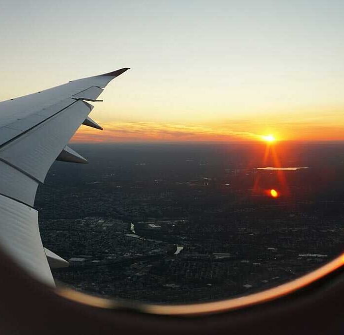 Tech on Tour: Must-Have Apps & Gadgets for Travelers (Demo)